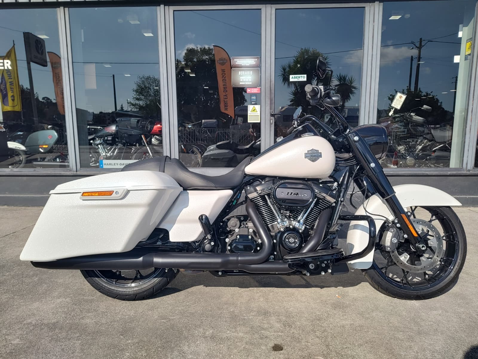 Road King Special | Ano: 2024 | kms: 609 | Preço: 28.990€